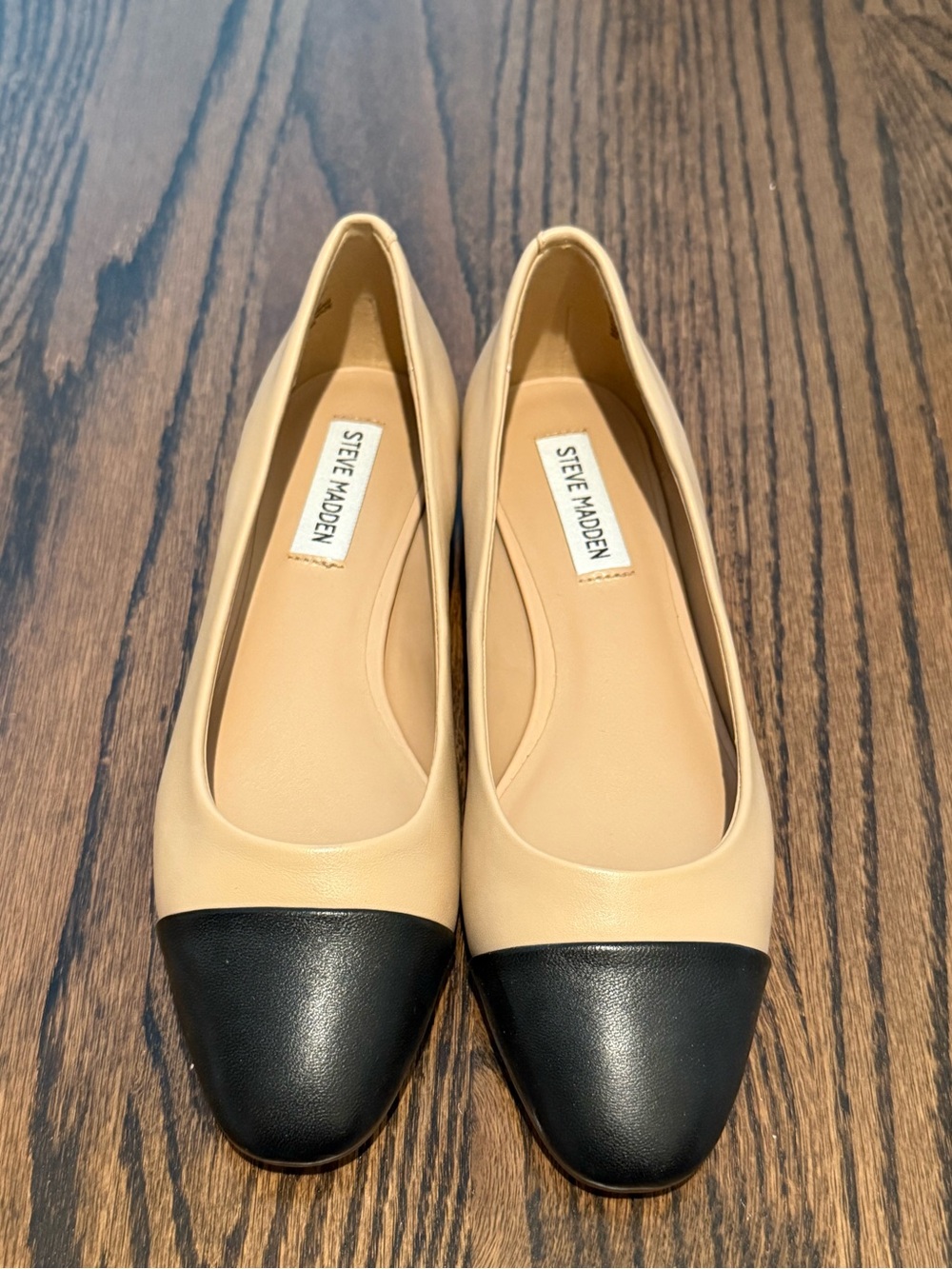 Steve Madden Two-Tone Beige and Black Cap-Toe Ballet Flats